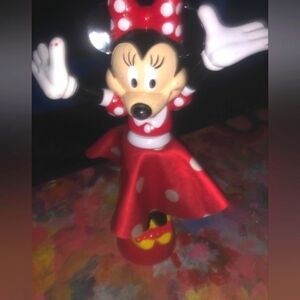 Minnie Mouse medium Figure